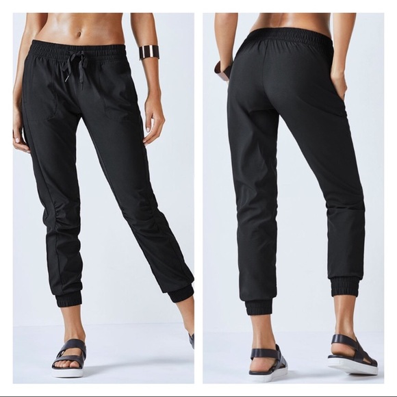 fabletics joggers womens